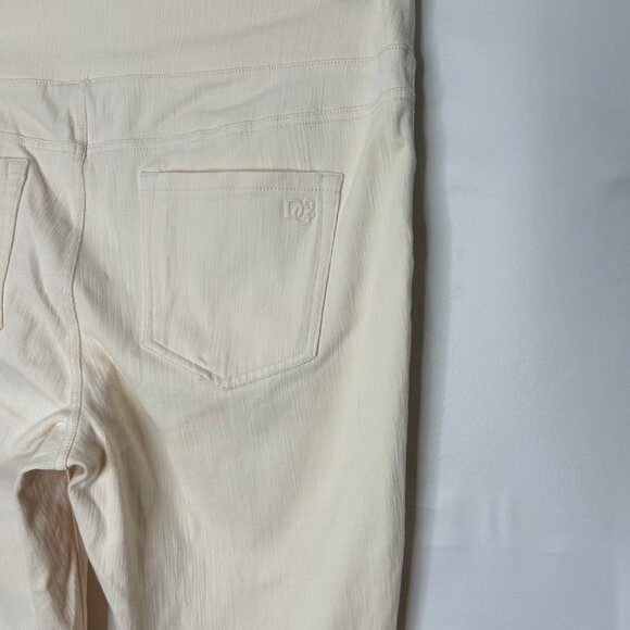 DG2 by Diane Gilman Woman’s Pants sz 12 Yellow Boot cut Stretch Pull-On Jeans - Picture 6 of 9